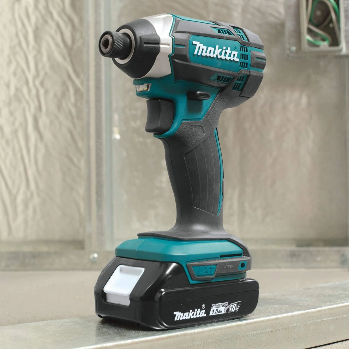 Makita CT225SYX Kit Combo Compacto Inalámbrico de 2 Piezas de Ion de Litio 18V LX®