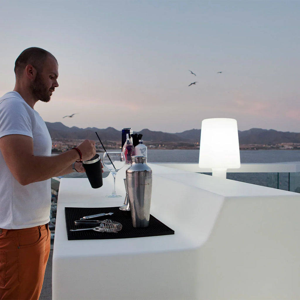 Pack x1 Barra de Bar Sicilia + x2 Taburete Corfu 74
