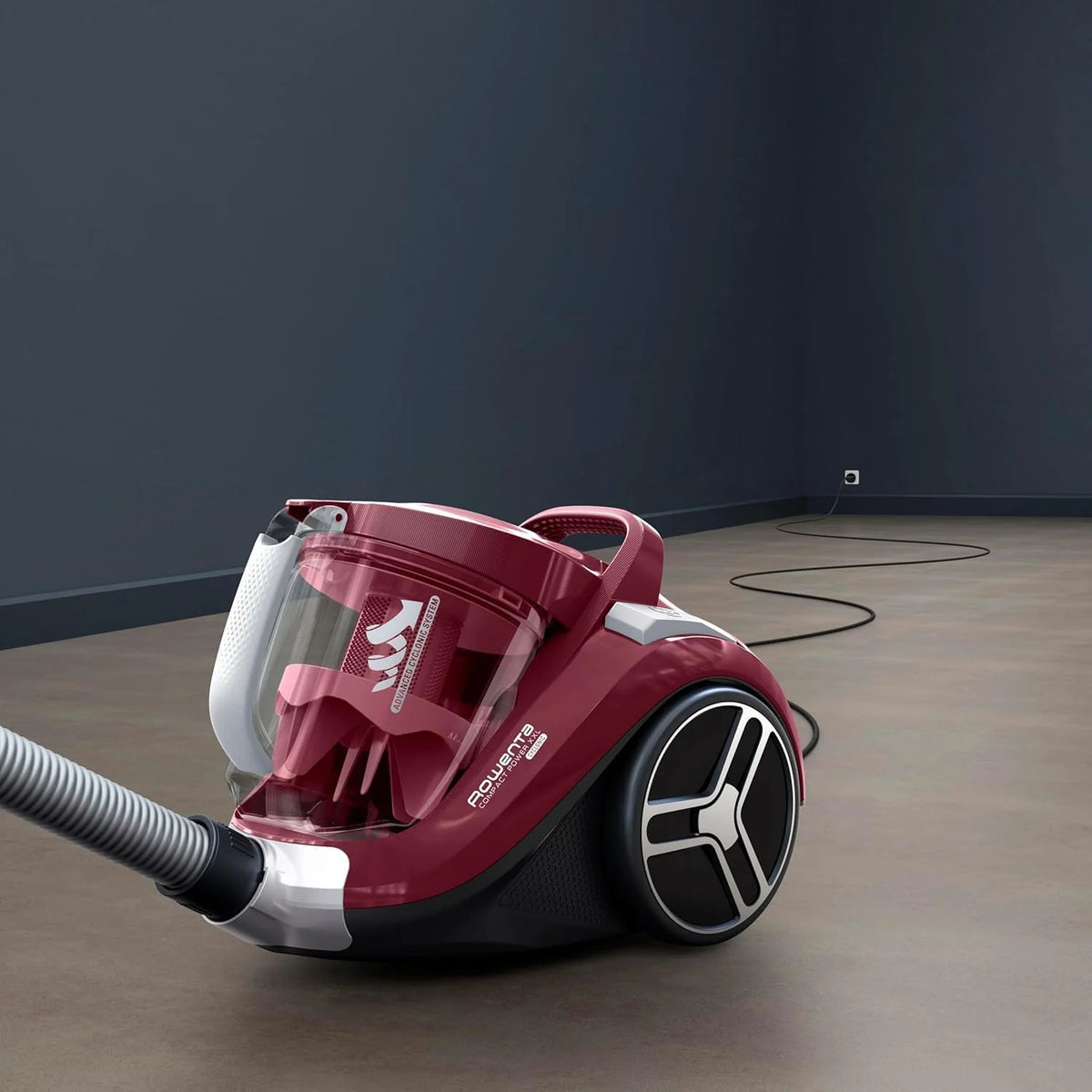 Rowenta Compact Power XXL Aspiradora sin Bolsa, Motor Eficiente Energéticamente de 900W, Filtración Ciclónica Avanzada, Depósito Extra Grande de 2.5L, Compacta, Kit Clásico, Modelo RO4B23