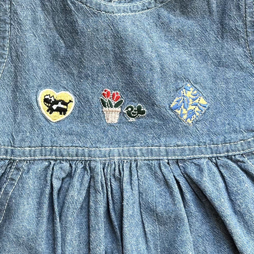 6M - Robe brodée 🐄 🌹 🌿