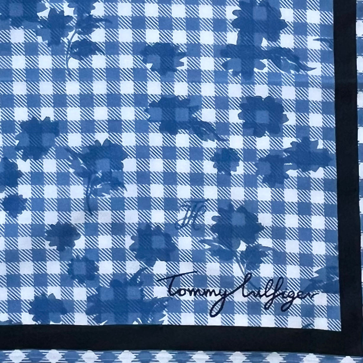 TU - Foulard Tommy