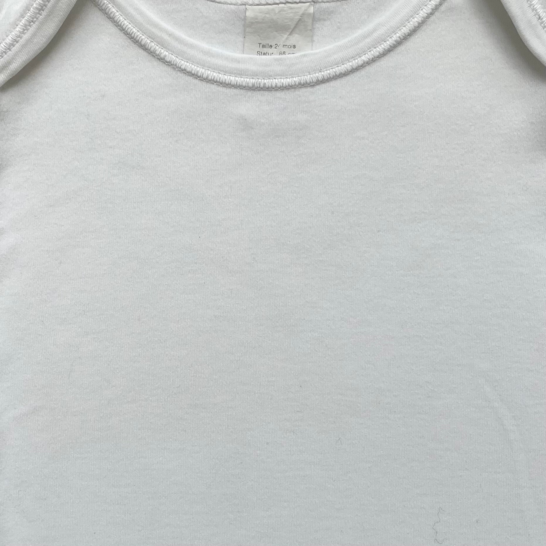 2A - T-shirt ⚪️ Marque vintage