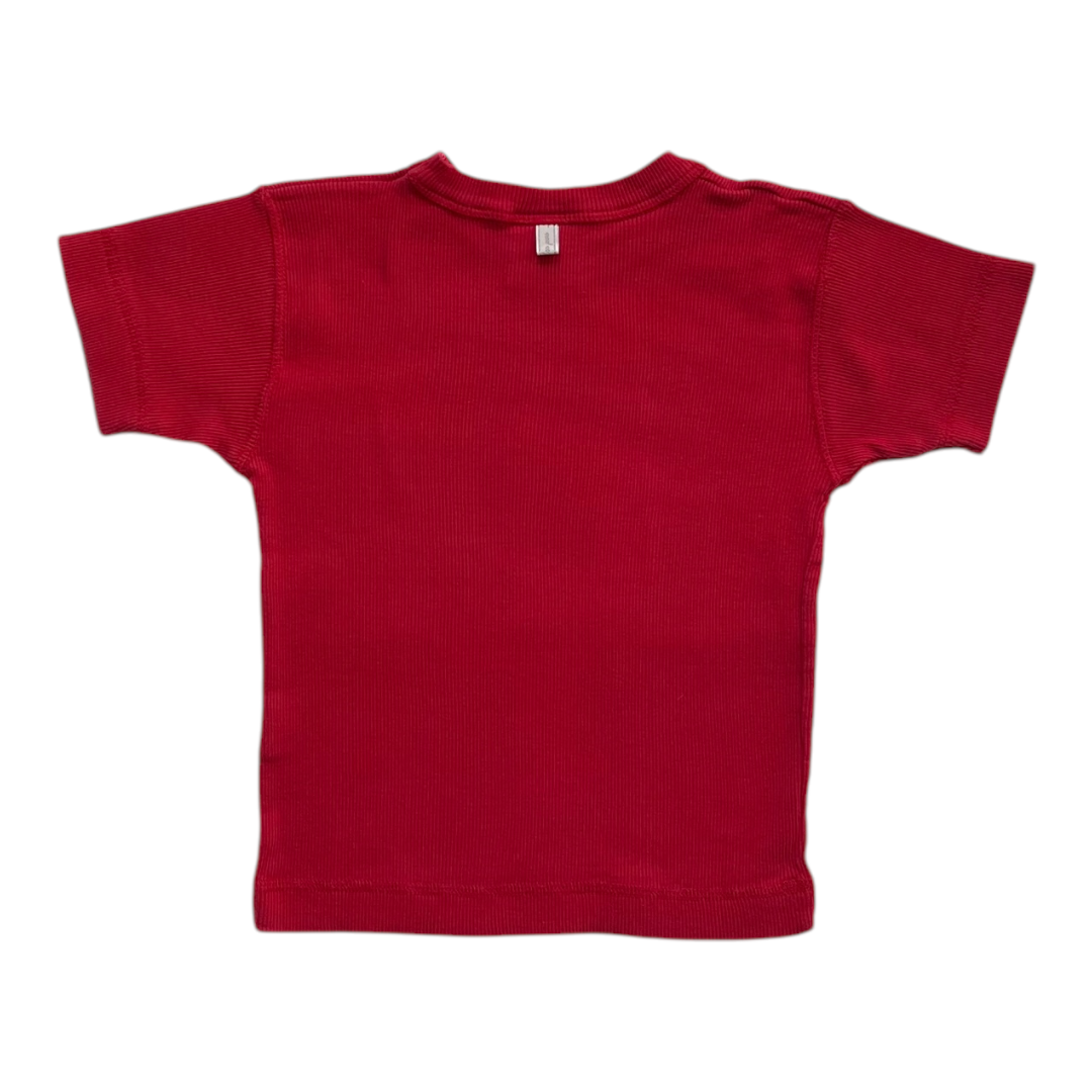 2A - Tshirt rouge à côtes