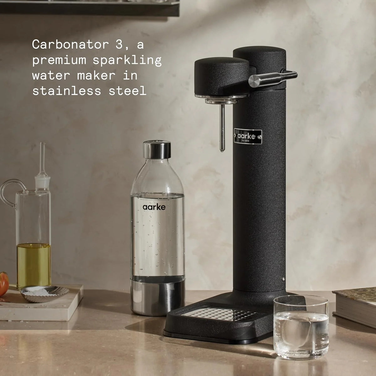 Aarke Carbonator 3, Máquina Gasificadora de Agua en Acero Inoxidable, incluye Dos Botellas (800ml), Acabado en Negro