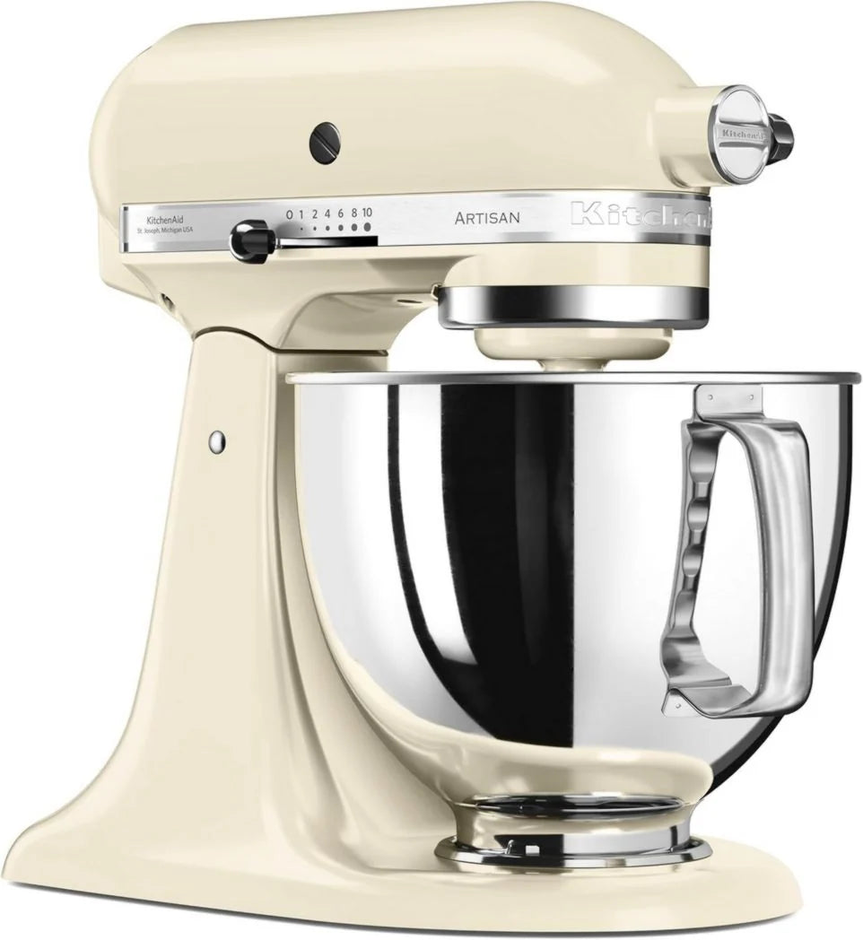 Robot pâtissier multifonction KitchenAid Artisan à tête inclinable avec 4 accessoires et bol de 4,8 L | Crème